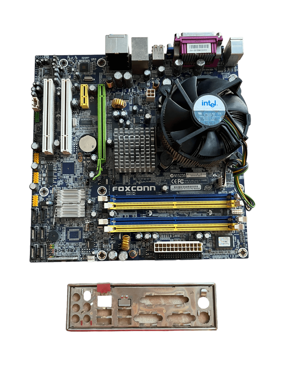 Дънна платка Foxconn Q9657MC-8KRS2H + PentiumD  3GHz +мед.сърц.